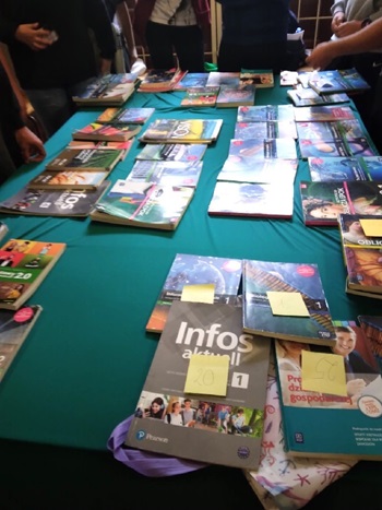 8b14dc69-3384-416b-9688-f64025eebbd5