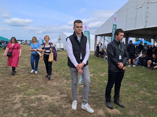 505364039_1281613697304766_7195397599594268304_n