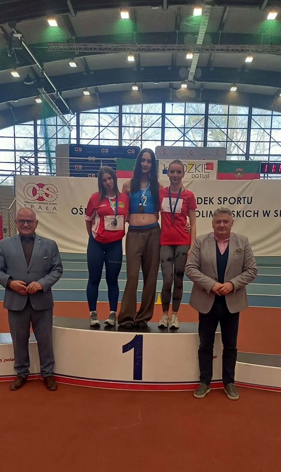 8248deea-9614-4f91-ae19-79d805b22aa1