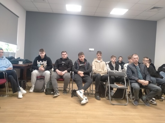 eee864d3-db40-497b-a9a0-82fb84a6c48b