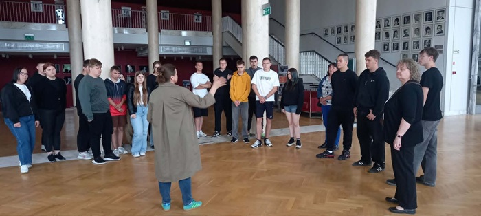 teatr3